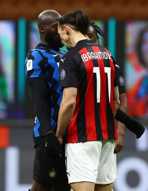 荷蘭邊翼衛鄧弗裏斯再造兩球 2戰5球與他有關.