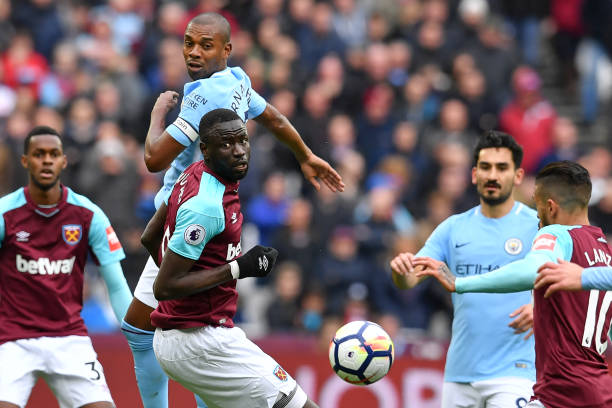 位和戰術角 位和戰術角