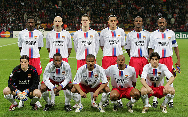 他迅速表明 他迅速表明